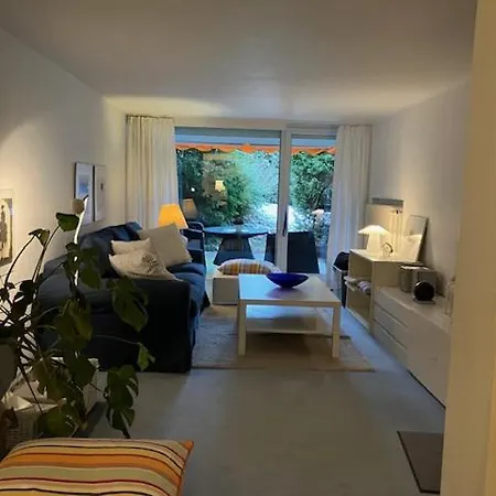 Goetz Apartment